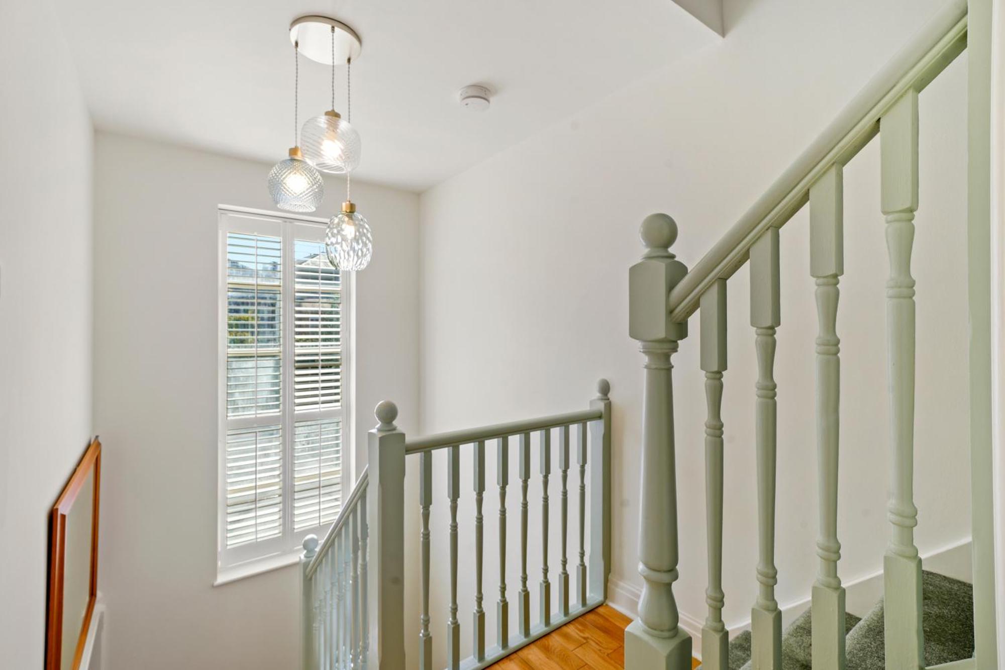 Clapham Common Mews: Refurbished 3-Bedroom with Parking London Exterior photo